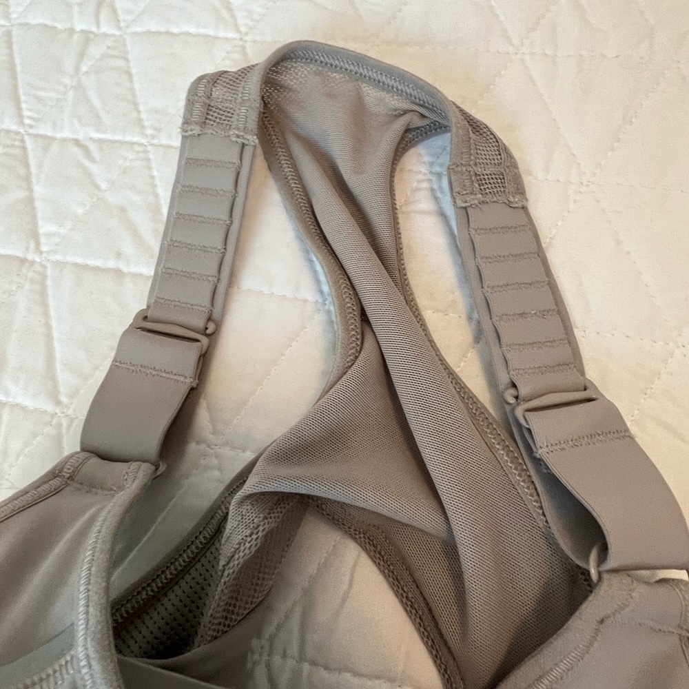 Athleta Gray Razorback Sports Bra - Picture 2 of 11